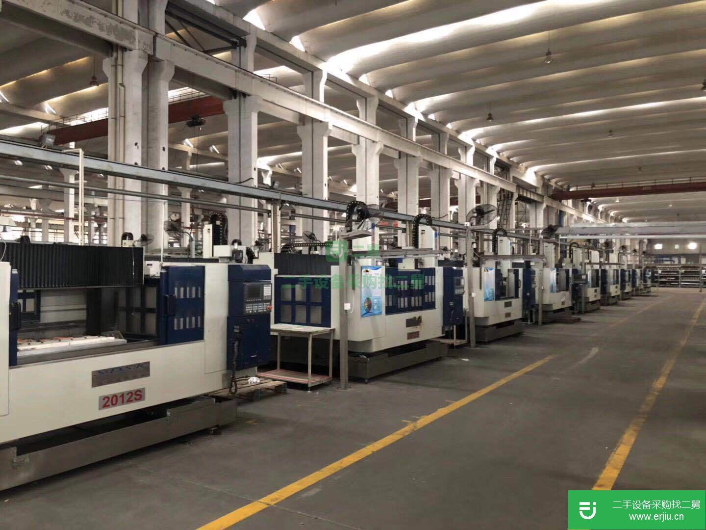 低價出售沖床，精雕機(jī)，鉆床，折彎機(jī)