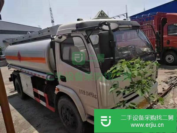 轉讓手續齊全精品8噸油罐車