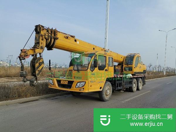 二手的九成新的10年徐工20B吊車出售