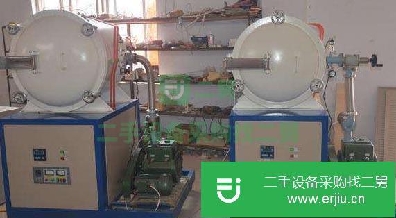 轉讓出售九成新二手真空爐