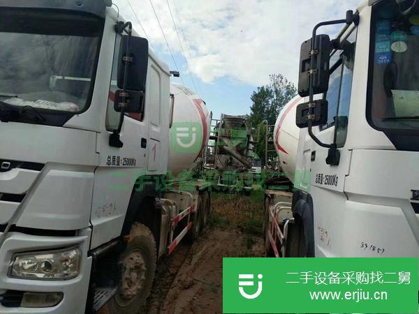 轉讓二手的17-18年，重汽豪沃，福田歐曼十四方攪拌車，可分期付款