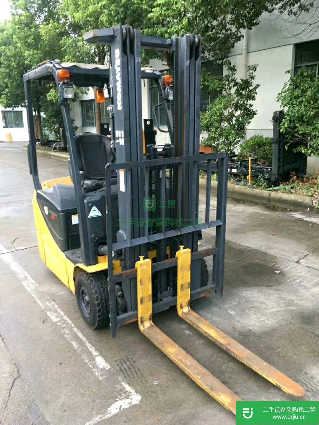 個人二手圓包夾叉車，合力3噸軟包夾內燃柴油二手叉車