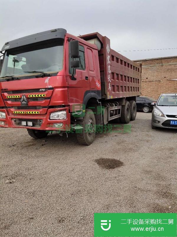 急售二手的八成新的16年豪沃自卸車