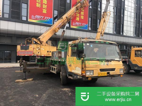 出售二手的九成新的柳工20A吊車