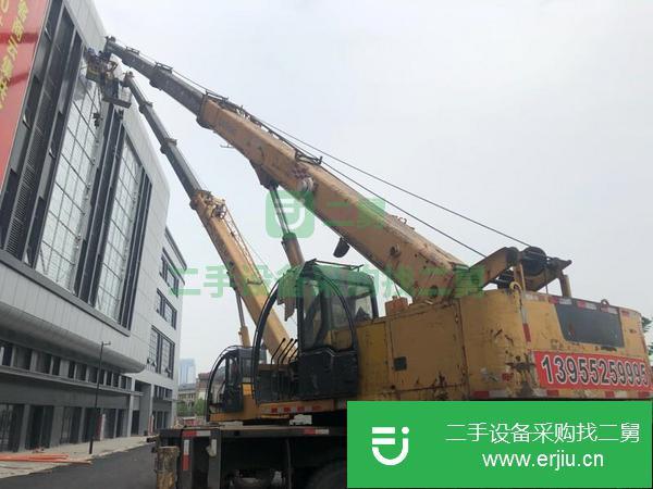 出售二手的九成新的柳工20A吊車