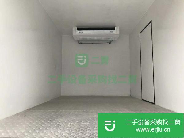低價出售重汽豪沃4米2冷藏車