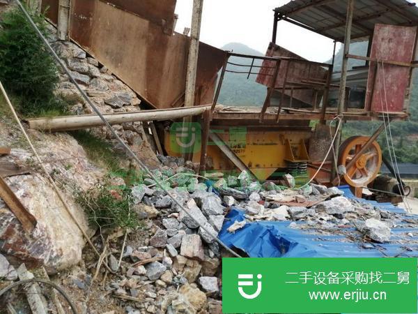 轉讓出售二手九成新破碎機