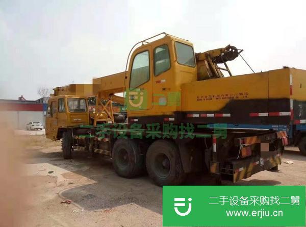 轉(zhuǎn)讓二手的徐工16D吊車. 手續(xù)齊全