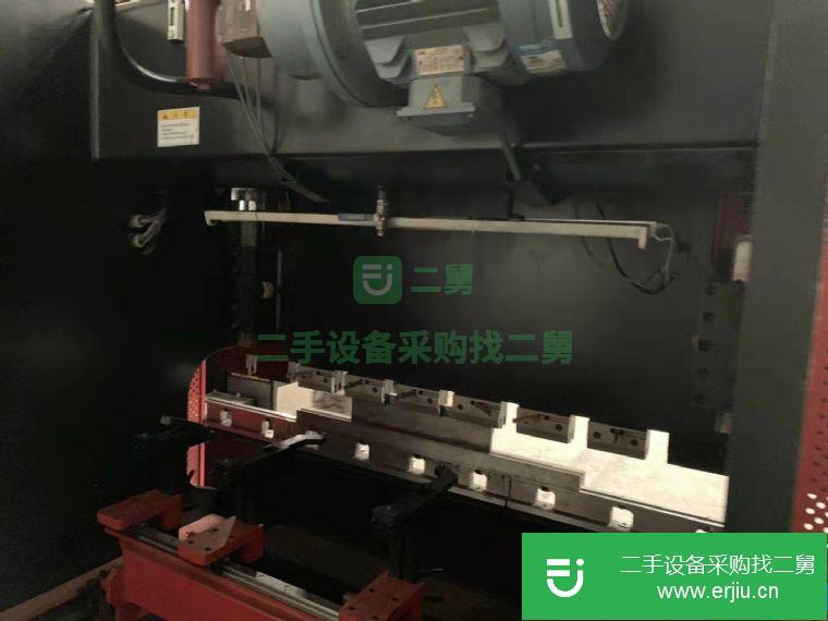 轉(zhuǎn)讓:金方圓60-2.05m數(shù)控折彎機