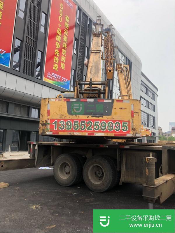 出售二手的九成新的柳工20A吊車