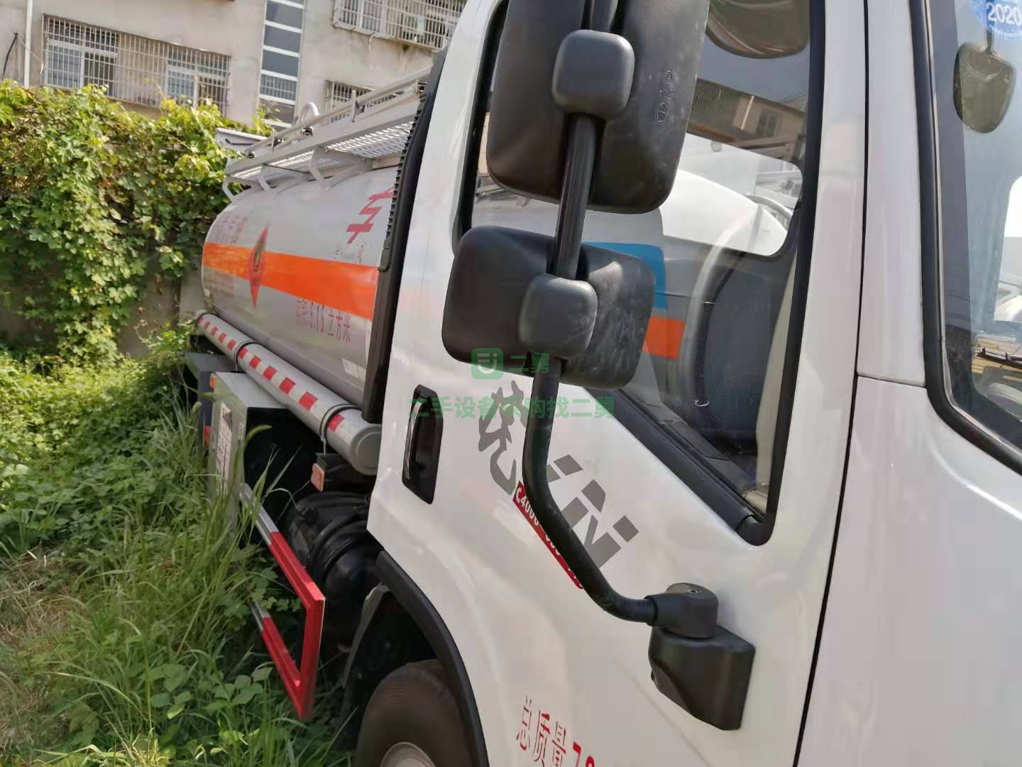5噸手續齊全九成以上新加油車出售