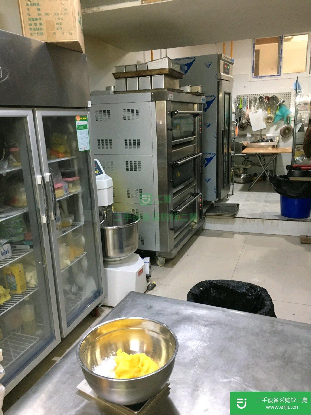 出售二手的九成新星麥三層六盤烤箱