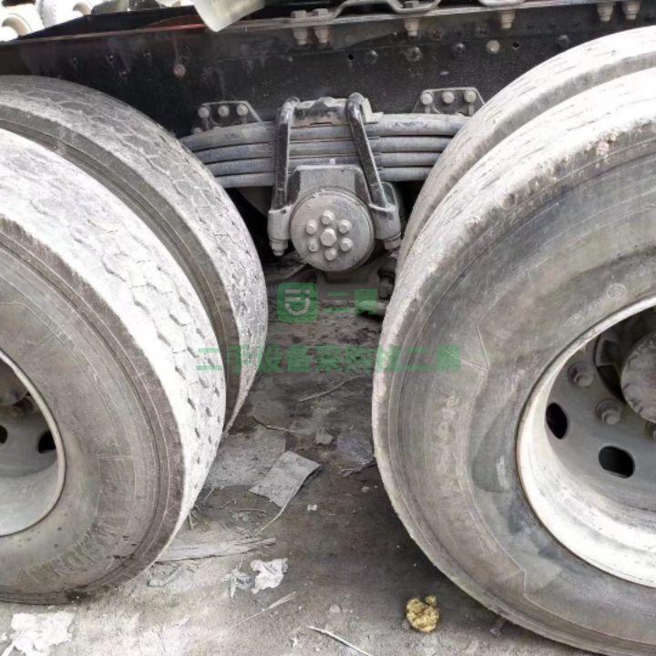 急售9成新陜汽德龍x3000牽引車國五雙驅