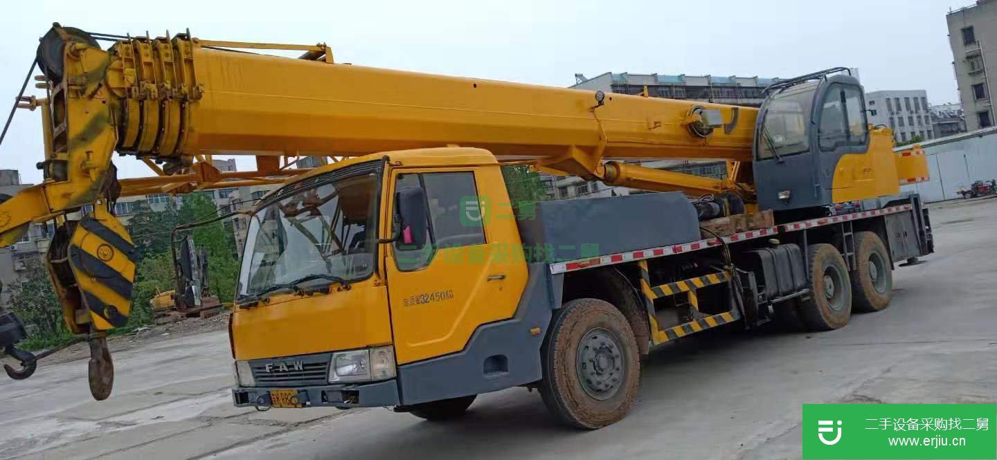 吊車 (25噸汽車吊車5節臂)