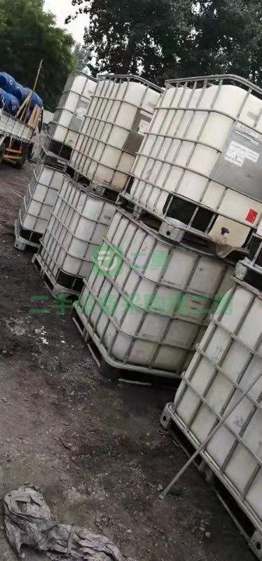 急售二手9成新噸桶500臺 價格實惠
