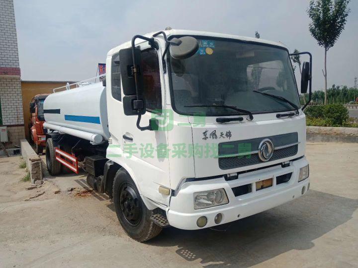 8成新，廠家直銷灑水車東風(fēng)天錦康明斯發(fā)動機