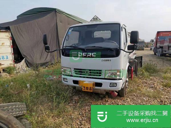 轉讓東風多利卡5噸油罐車手續齊全,隨到隨提