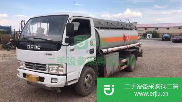 工地完工轉讓手續齊全的二手5噸加油車