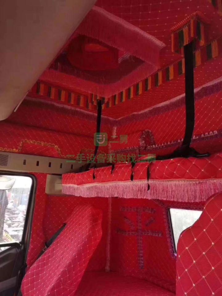 急售9成新解放J6牽引車頭雙驅輕體，420馬力