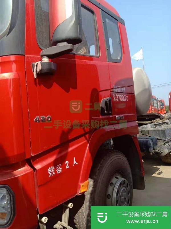 轉讓17年二手德龍燒氣牽引車 420馬力 雙驅重體