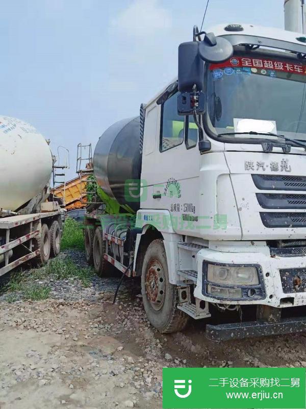 急轉(zhuǎn)14年二手德龍攪拌車 336馬力 大12方