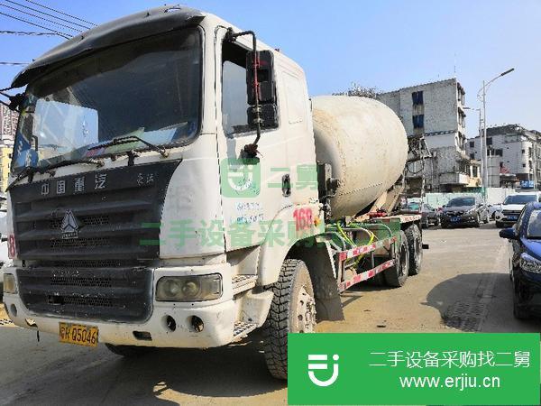 轉讓11年攪拌車 大12方 車在海南 可以過戶