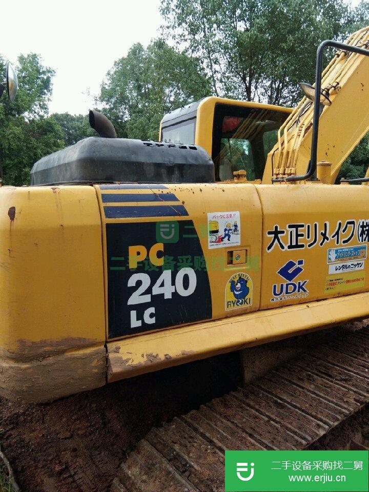 二手挖掘機小松240一8低價轉讓出售
