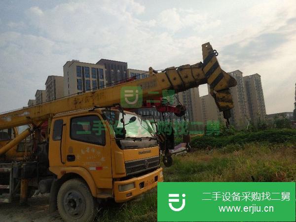 轉(zhuǎn)讓東風(fēng)8噸吊車(chē)