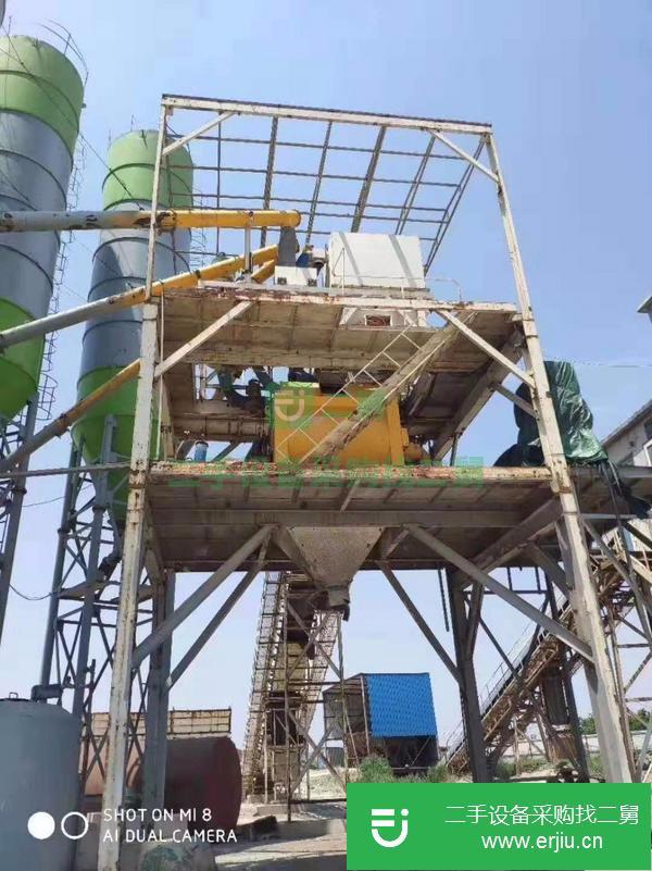 出售100噸水泥倉四個,包拆包裝車120一套,鋼結構配料機,仕高瑪主機