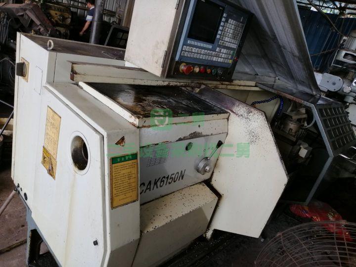 8成新沈陽數(shù)控車床！50一臺。40一臺沈陽數(shù)控6150615