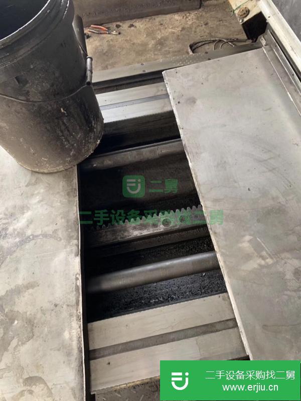 轉讓低價急售漢川的11C鏜床