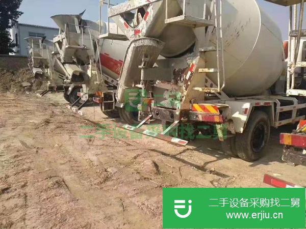 轉讓售五臺東風御虎18年國五,7方攪拌罐車,