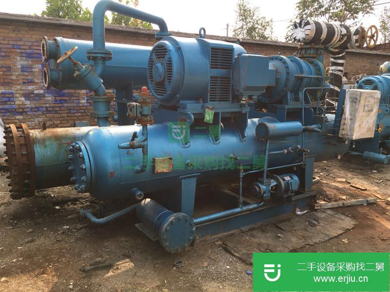 轉讓出售九成新氨制冷機
