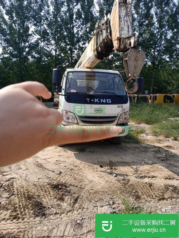 低價出售10帶手續汽車吊大臂6米6節