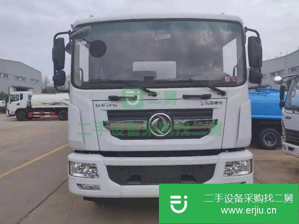 轉(zhuǎn)讓東風(fēng)D9灑水車12方