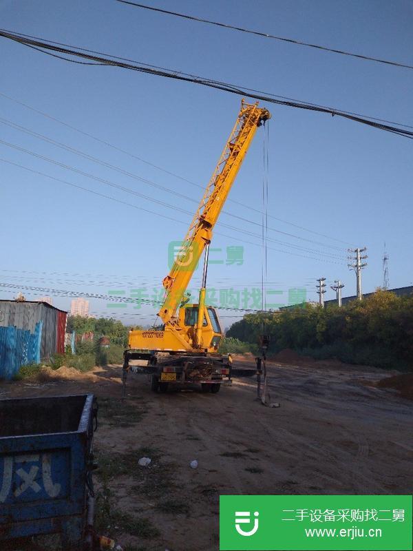 轉(zhuǎn)讓二手的12年徐工八噸吊車