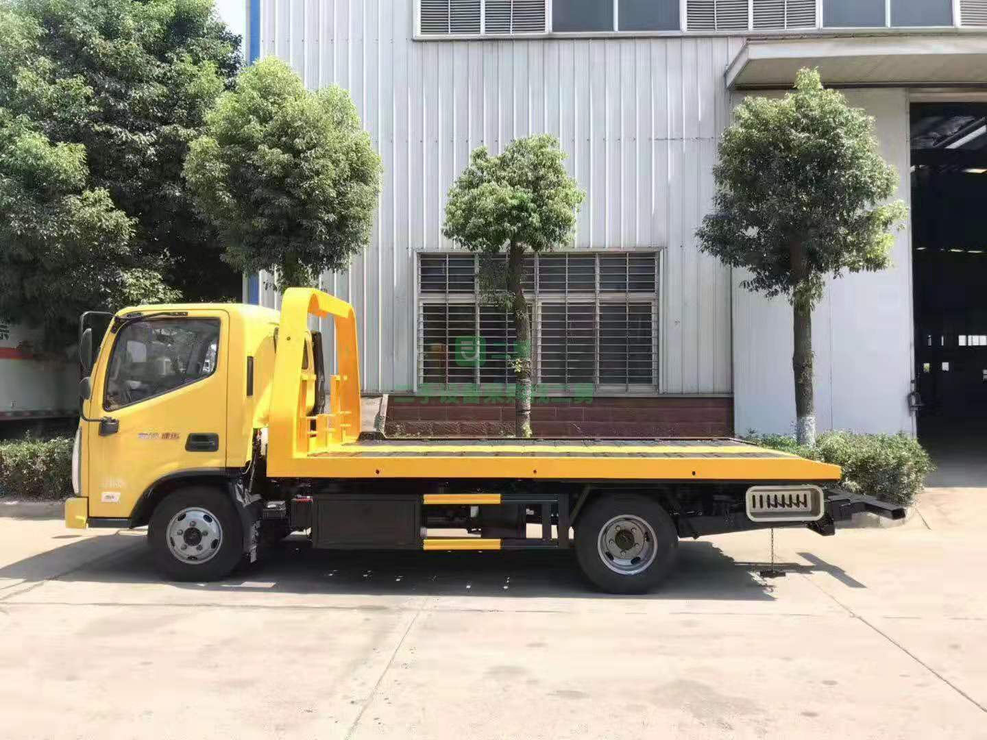藍(lán)牌一拖二清障車/救援車/拖車低價出售
