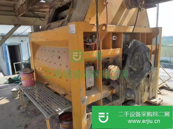 出售100噸水泥倉四個,包拆包裝車120一套,鋼結構配料機,仕高瑪主機