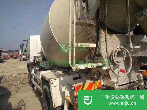 轉讓售五臺東風御虎18年國五,7方攪拌罐車,