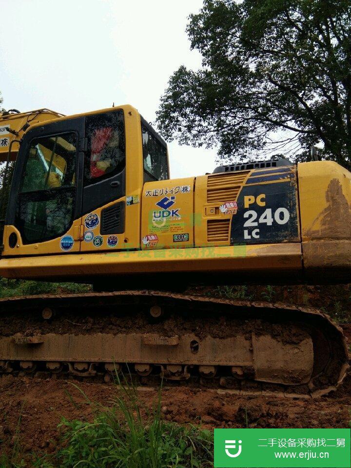二手挖掘機小松240一8低價轉讓出售