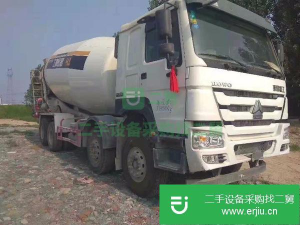 低價(jià)出售17年大20方攪拌車