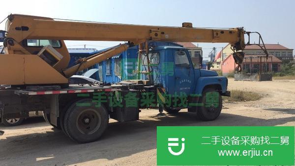 出售二手的九成新的12年徐工8B.5吊車