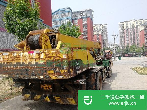 轉讓二手的把城西年的06年徐工12吊車