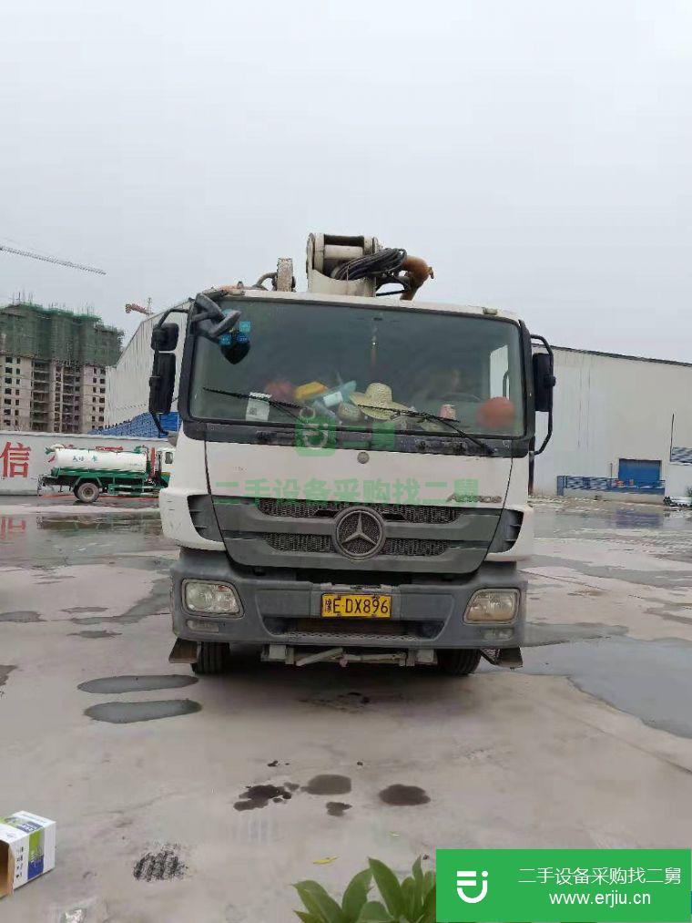 轉(zhuǎn)讓中聯(lián)二手混凝土泵車