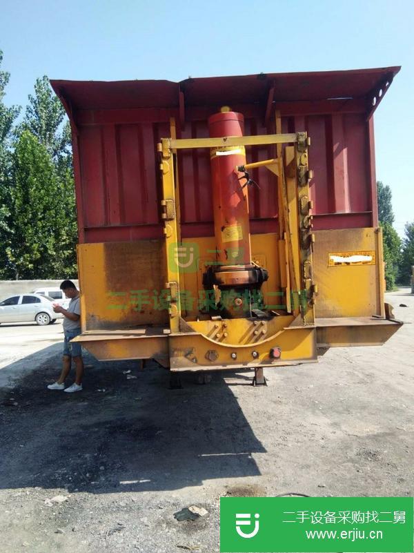 出售一批8.5米后翻半掛車 原車原版 價格不高