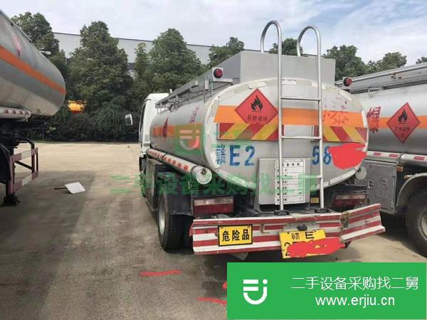 二手5噸油罐車油槽車現車5噸油罐車便宜出售