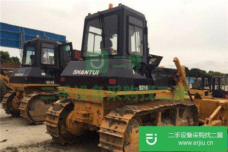 轉(zhuǎn)讓:出售山推干地、濕地160型220型320型推土機(jī)