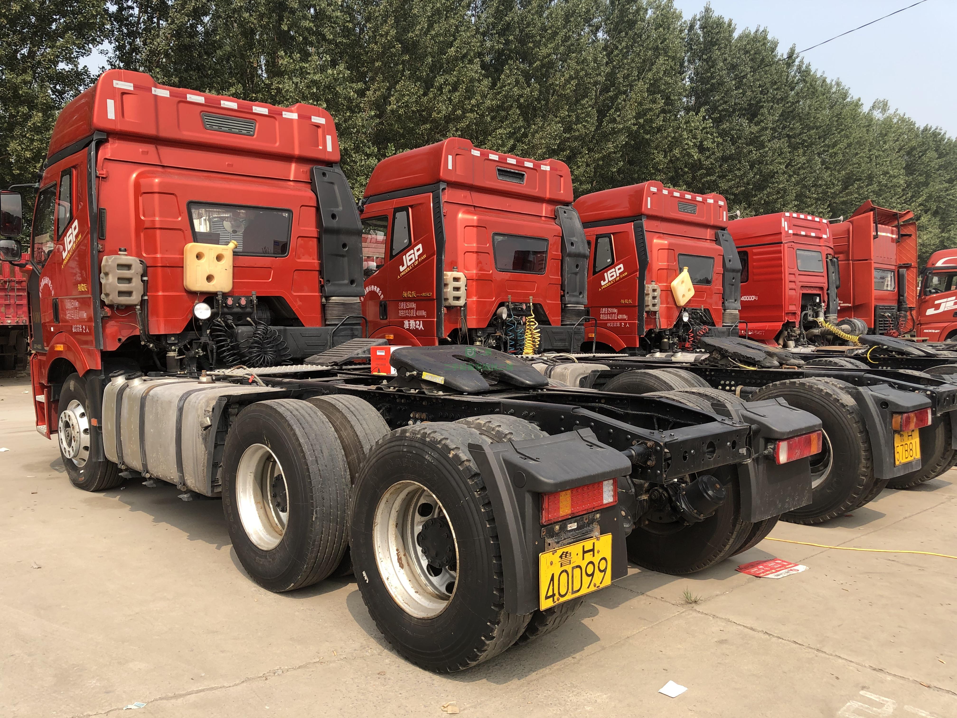 公司扣押一批二手解放J6P牽引車國五排放雙驅輕體可過戶
