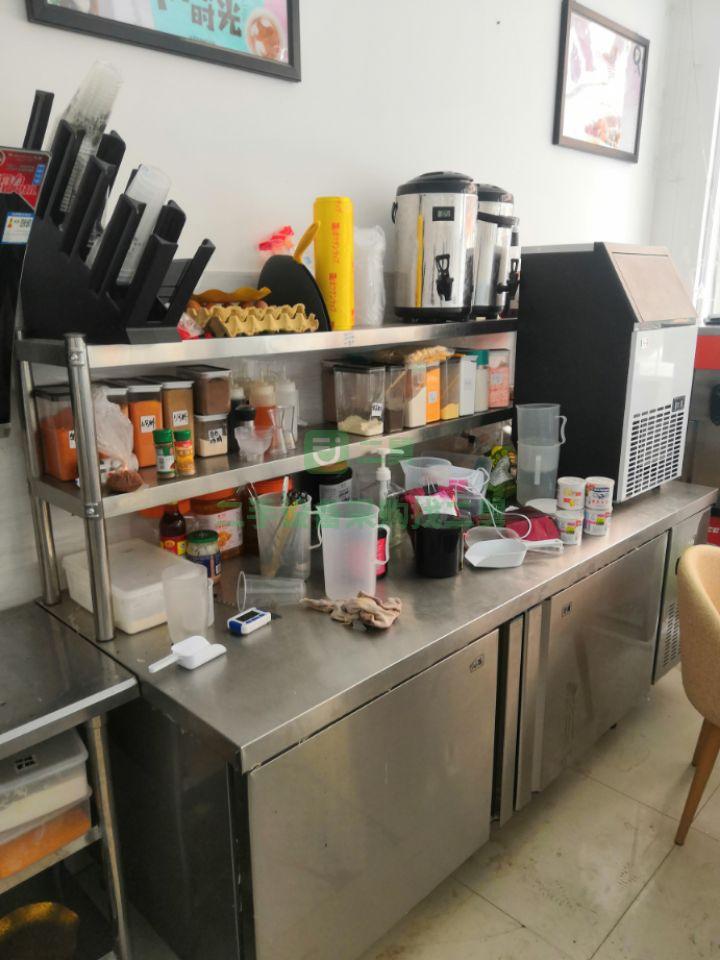 急售9成新奶茶店全套設備，還有材料一整套廣東省東莞市