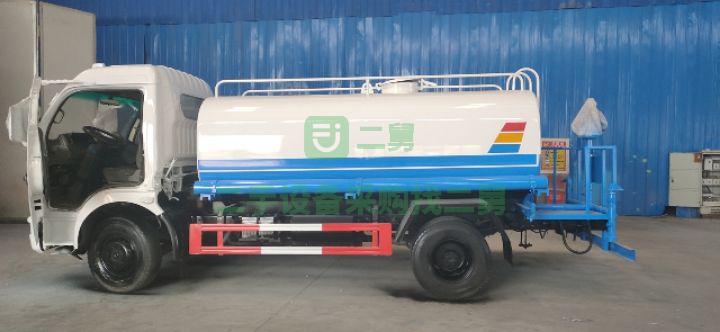急售9成新灑水車東風(fēng)多利卡湖北省宜昌市